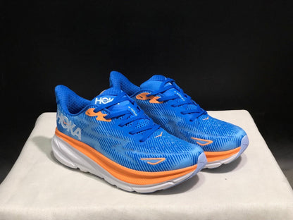 HOKA ONE ONE Clifton 9